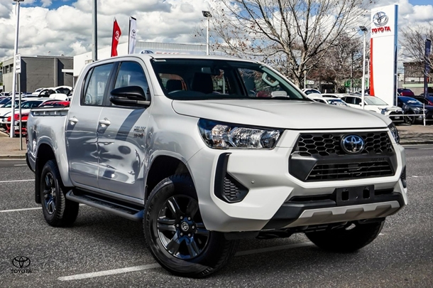 Image of 2024 Toyota Hilux SR Hi-Rider