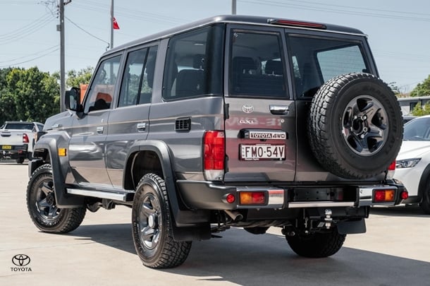 2024 Toyota Landcruiser GXL in Silver