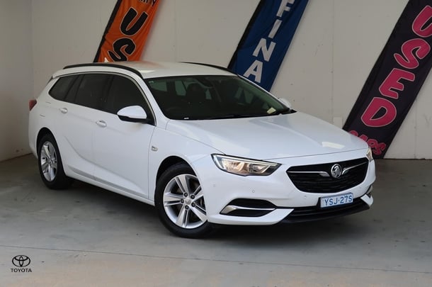 Image of 2018 Holden Commodore LT