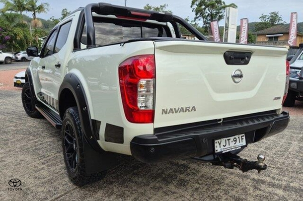 2019 Nissan Navara N-TREK in White