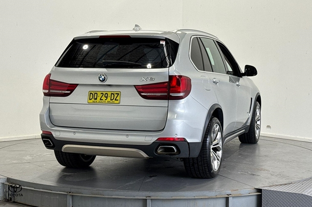 2017 BMW X5 xDrive30d in Silver