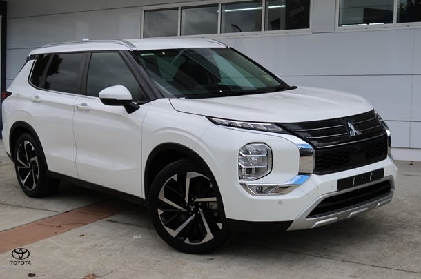 Image of 2022 Mitsubishi Outlander Aspire