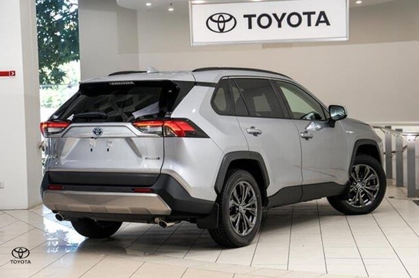 2022 Toyota RAV4 GXL in Silver