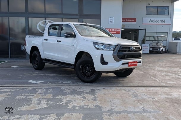 Image of 2020 Toyota Hilux SR