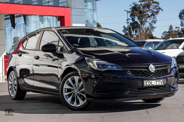 2019 Holden Astra R in Yellow