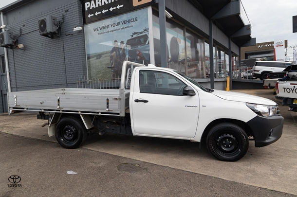 2024 Toyota Hilux Workmate in White