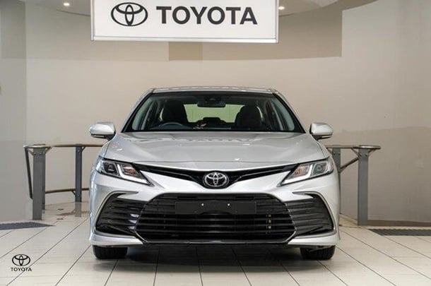 2024 Toyota Camry Ascent in Silver