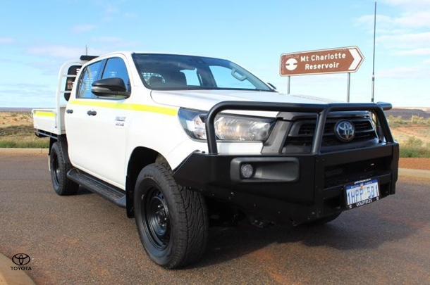 Image of 2022 Toyota Hilux SR