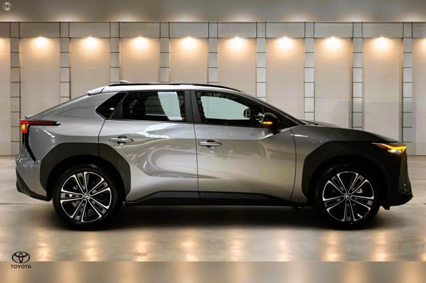 Image of 2025 Toyota bZ4X Base