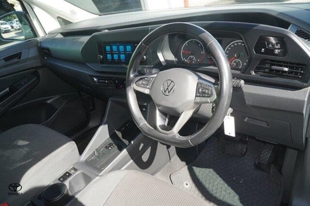 2021 Volkswagen Caddy TDI320 in White