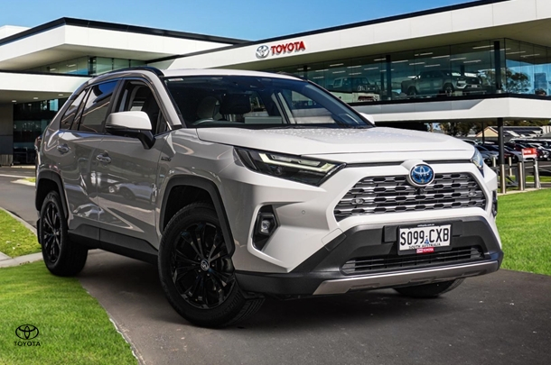 Image of 2023 Toyota RAV4 Cruiser