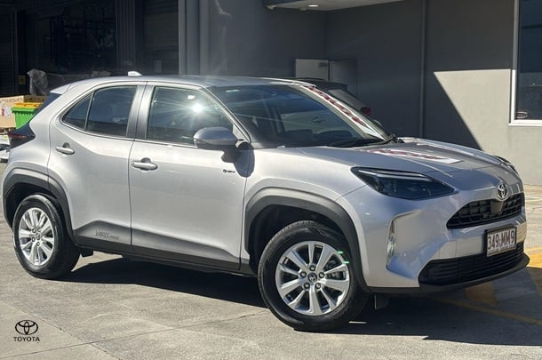 Image of 2024 Toyota Yaris Cross GX