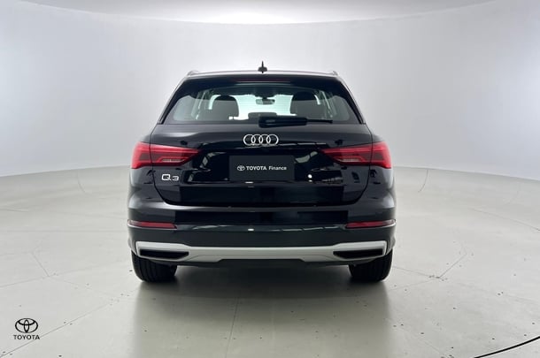 2024 Audi Q3 35 TFSI in Black