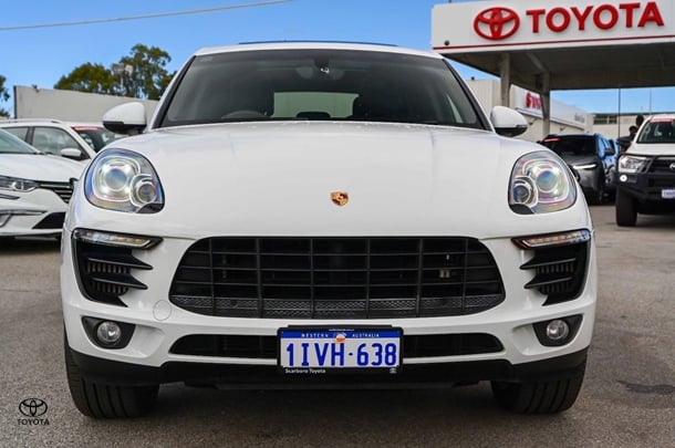 2015 Porsche Macan S in White