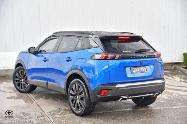 2020 Peugeot 2008 GT Sport in Blue