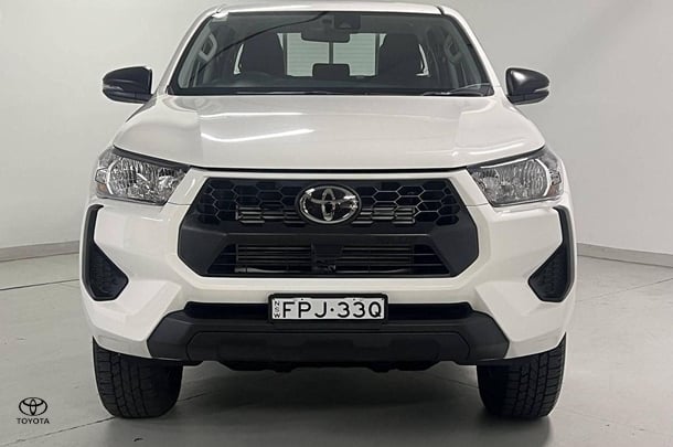 2025 Toyota Hilux Workmate in White