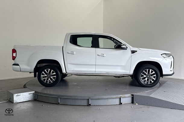 2022 LDV T60 Max LUXE in White
