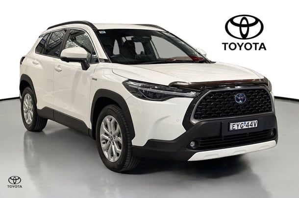 Image of 2022 Toyota Corolla Cross Hybrid GXL