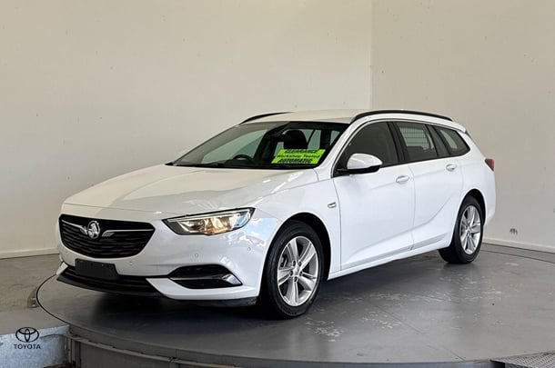Image of 2019 Holden Commodore LT