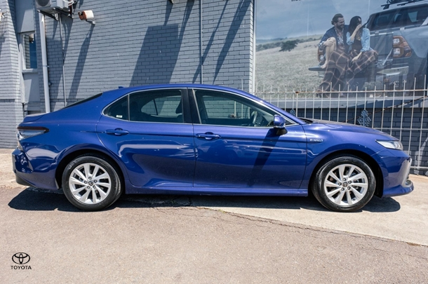 2023 Toyota Camry Ascent in Blue