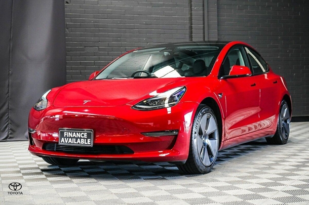 2023 Tesla Model 3 Long Range in Red