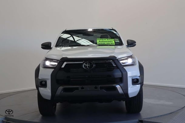2024 Toyota Hilux Rogue 48V in White