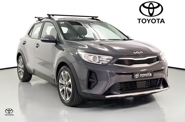 Image of 2021 KIA STONIC Sport