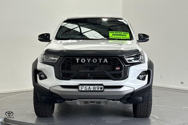 2023 Toyota Hilux GR-S in Two Tone White
