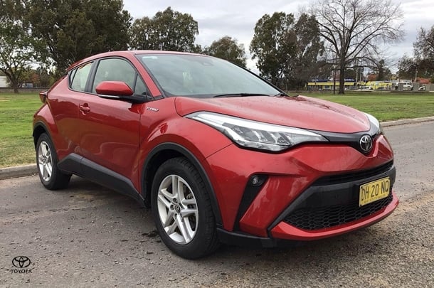 Image of 2023 Toyota C-HR GXL
