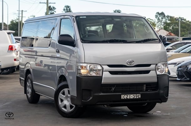 Image of 2015 Toyota Hiace Base