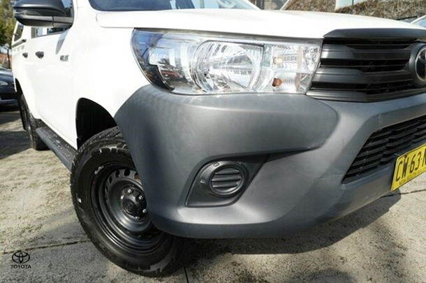 2019 Toyota Hilux Workmate in White