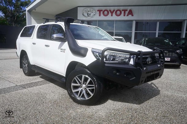 Image of 2019 Toyota Hilux SR5