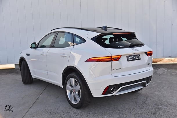 2018 Jaguar E-PACE D150 R-Dynamic S in White