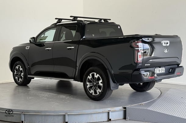 2022 GWM Ute Cannon-L in Black