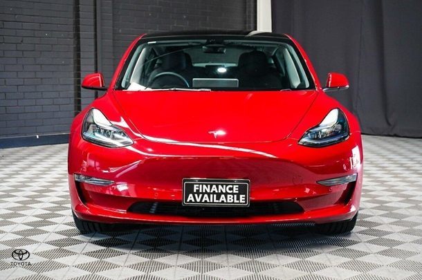 2023 Tesla Model 3 Long Range in Red
