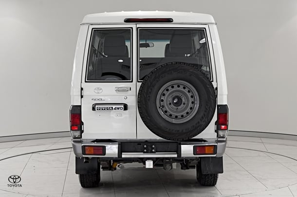 2020 Toyota Landcruiser GXL Troopcarrier in White