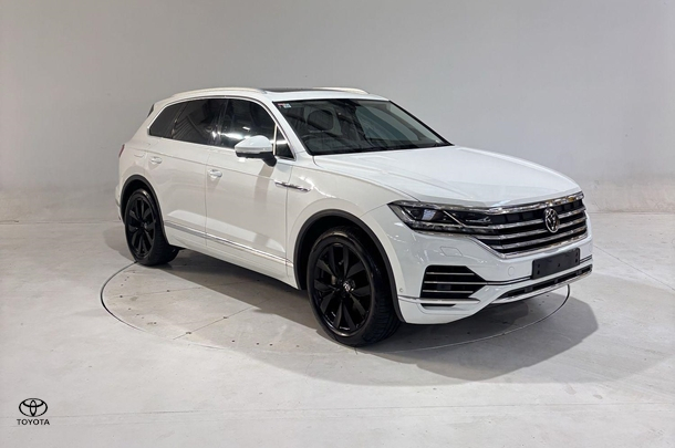 Image of 2020 Volkswagen Touareg 210TDI Elegance