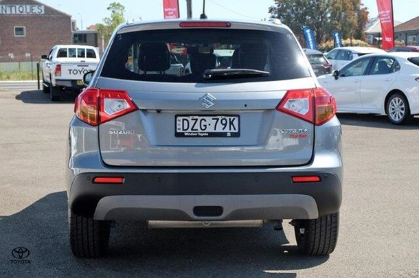 2018 Suzuki Vitara S Turbo in Grey