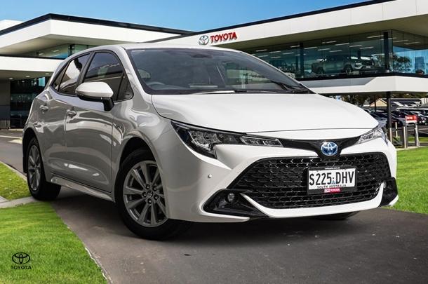 Image of 2025 Toyota Corolla SX Hybrid