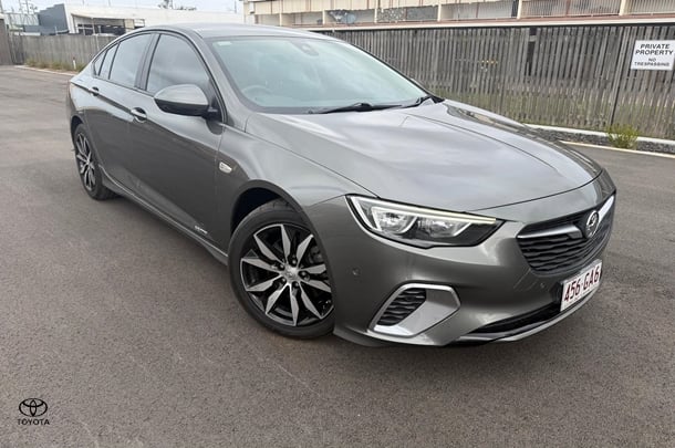 Image of 2018 Holden Commodore RS
