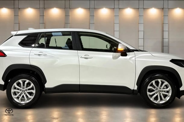 Image of 2023 Toyota Corolla Cross GX