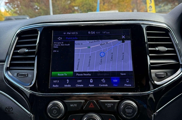 2019 Jeep Grand Cherokee Limited in White