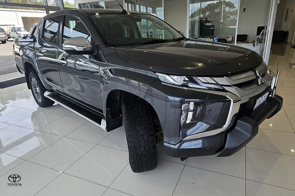 Image of 2018 Mitsubishi Triton GLS
