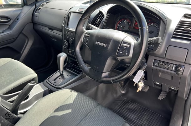 2018 Isuzu D-MAX SX High Ride in White