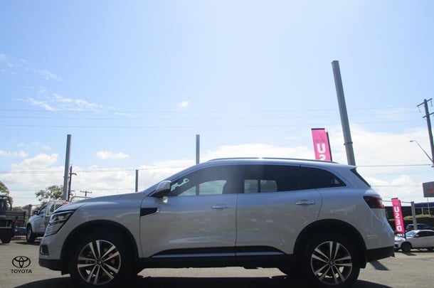 2017 Renault Koleos Intens in White