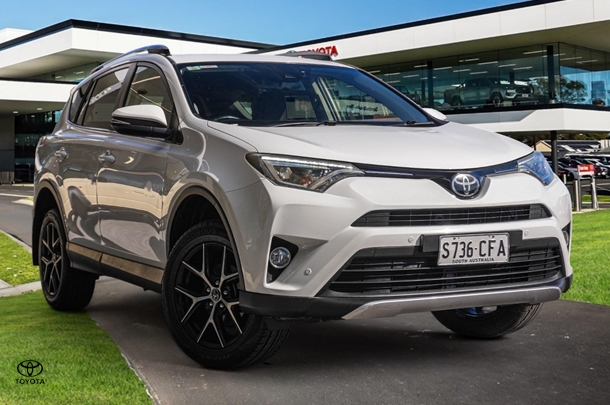 Image of 2018 Toyota RAV4 GXL