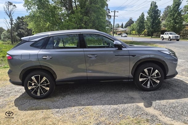 2024 MG HS Excite in Other