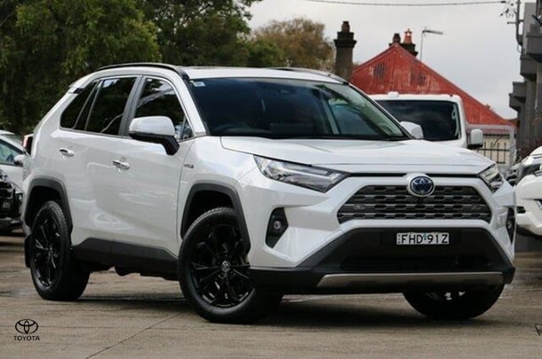 2024 Toyota RAV4 Cruiser-AWD in White