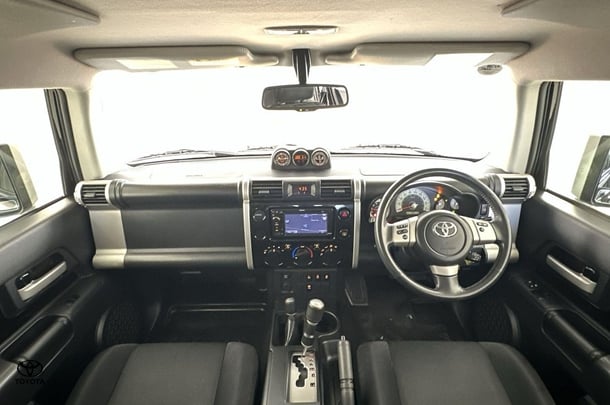 2012 Toyota FJ Cruiser FJ Cruiser in Two Tone Black