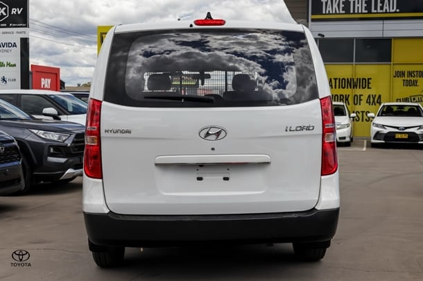 2021 Hyundai iLoad Base in White